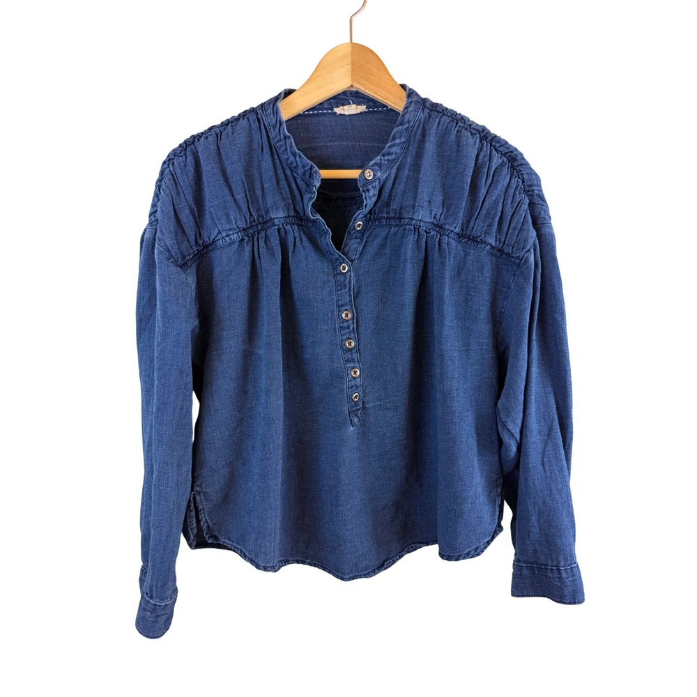 Pilcro Denim Henley Blouse Women Medium Blue Pleated Button Up